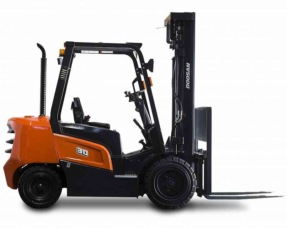 Дизельный погрузчик Doosan D33NX